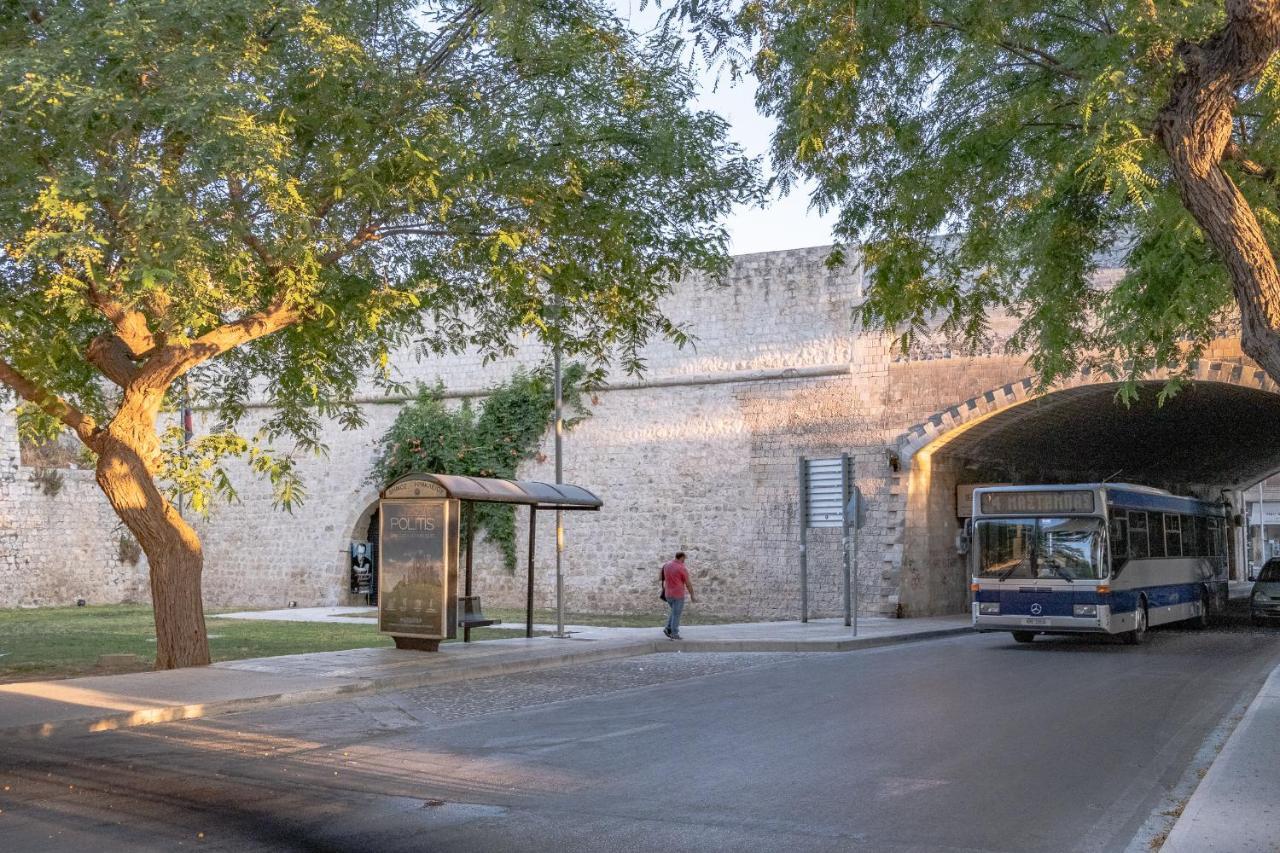 The Venetian Walls Smart Apartments Heraklion Exteriör bild